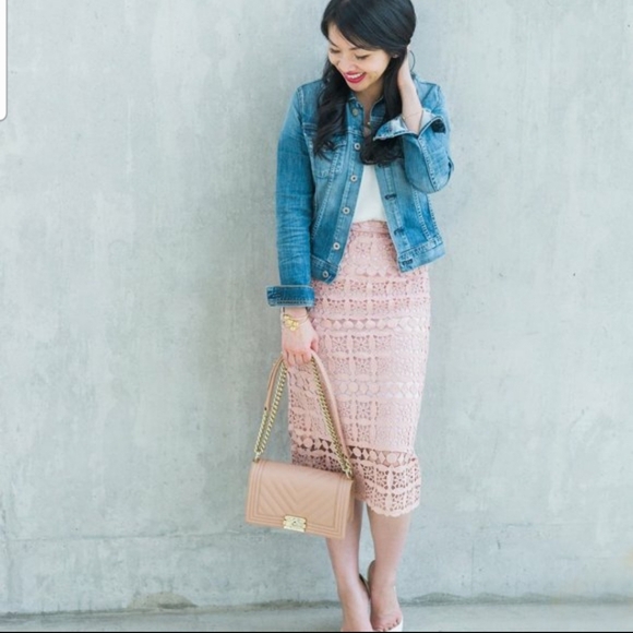 Rachel Parcell Dresses & Skirts - Rachel Parcell Stunning Floral Embroidery Skirt Size S